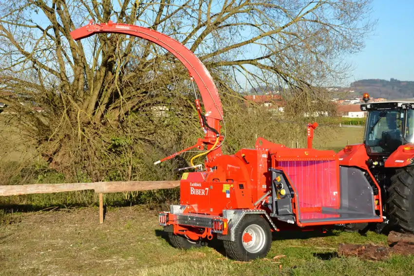 Meinel Forsttechnik Biber 7 im Einsatz